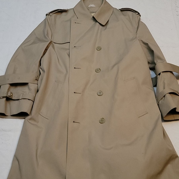 Vintage Oleg Cassini trench coat tan khaki 44 Reg - Picture 11 of 12